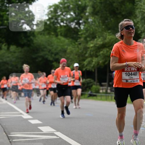 15.06.2025 - REWE Women's Run Dr. Thomas Lammeyer http://msf.ph/oto/7936679 15.06.2025 09:19:30 Laufen 10440, 10 meine-sportfotos.de