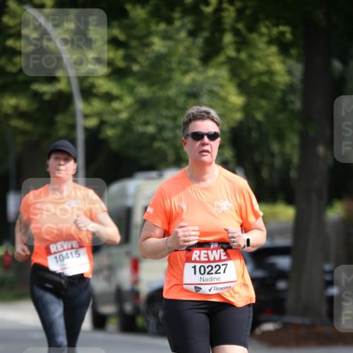 15.06.2025 - REWE Women's Run Jannik Wohlers http://msf.ph/oto/7936686 15.06.2025 09:54:41 Laufen 10415, 10227 meine-sportfotos.de