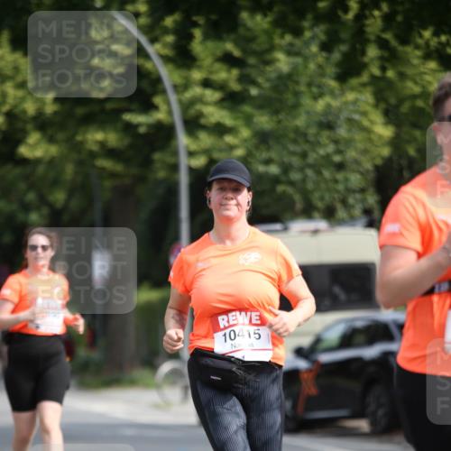 15.06.2025 - REWE Women's Run Jannik Wohlers http://msf.ph/oto/7936713 15.06.2025 09:54:42 Laufen 10415 meine-sportfotos.de
