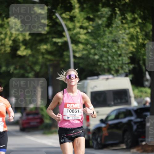 15.06.2025 - REWE Women's Run Jannik Wohlers http://msf.ph/oto/7936750 15.06.2025 08:42:53 Laufen 10861 meine-sportfotos.de