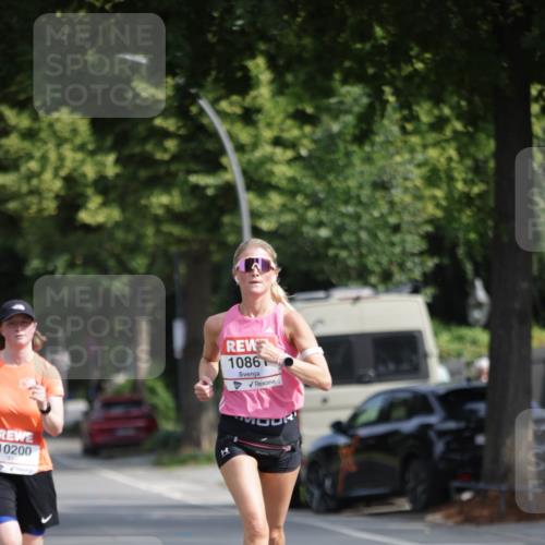 15.06.2025 - REWE Women's Run Jannik Wohlers http://msf.ph/oto/7936767 15.06.2025 08:42:54 Laufen 10200, 1086 meine-sportfotos.de