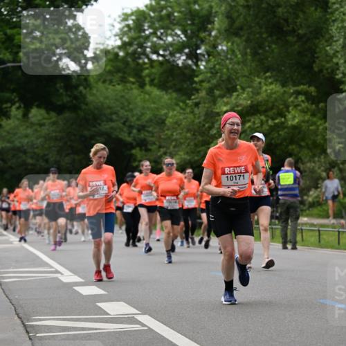 15.06.2025 - REWE Women's Run Dr. Thomas Lammeyer http://msf.ph/oto/7936769 15.06.2025 09:19:32 Laufen 17, 10014, 10171 meine-sportfotos.de