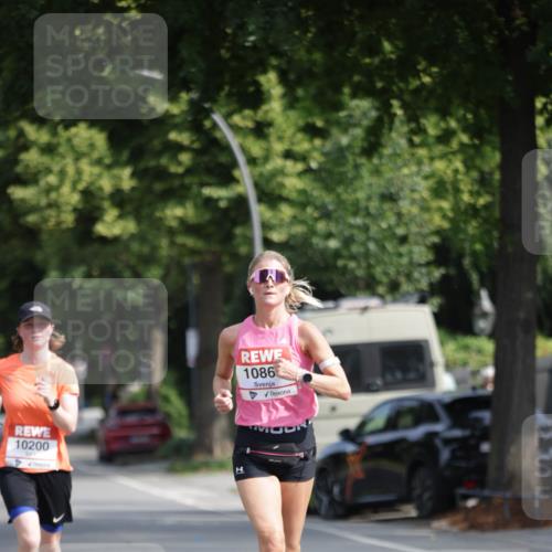 15.06.2025 - REWE Women's Run Jannik Wohlers http://msf.ph/oto/7936775 15.06.2025 08:42:54 Laufen 10200, 1086 meine-sportfotos.de