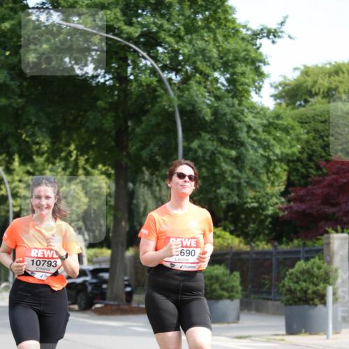15.06.2025 - REWE Women's Run Jannik Wohlers http://msf.ph/oto/7936808 15.06.2025 09:54:48 Laufen 10793, 690 meine-sportfotos.de