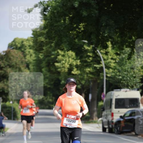 15.06.2025 - REWE Women's Run Jannik Wohlers http://msf.ph/oto/7936850 15.06.2025 08:42:55 Laufen 10200 meine-sportfotos.de