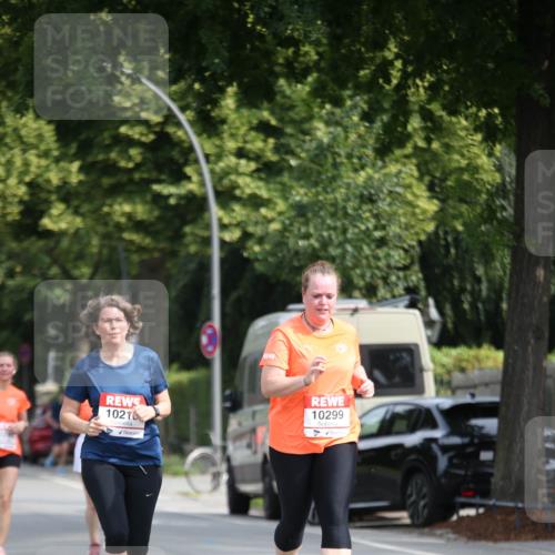 15.06.2025 - REWE Women's Run Jannik Wohlers http://msf.ph/oto/7936851 15.06.2025 09:54:52 Laufen 10210, 10299 meine-sportfotos.de