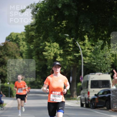 15.06.2025 - REWE Women's Run Jannik Wohlers http://msf.ph/oto/7936855 15.06.2025 08:42:55 Laufen 10200 meine-sportfotos.de