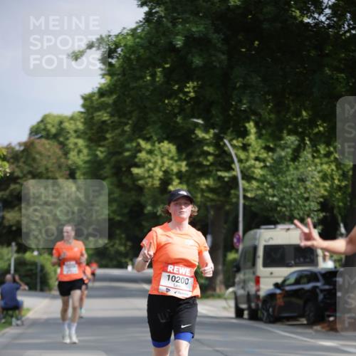 15.06.2025 - REWE Women's Run Jannik Wohlers http://msf.ph/oto/7936866 15.06.2025 08:42:55 Laufen 10200 meine-sportfotos.de