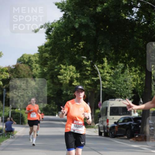 15.06.2025 - REWE Women's Run Jannik Wohlers http://msf.ph/oto/7936873 15.06.2025 08:42:56 Laufen 10200 meine-sportfotos.de