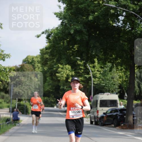 15.06.2025 - REWE Women's Run Jannik Wohlers http://msf.ph/oto/7936890 15.06.2025 08:42:56 Laufen 10200 meine-sportfotos.de