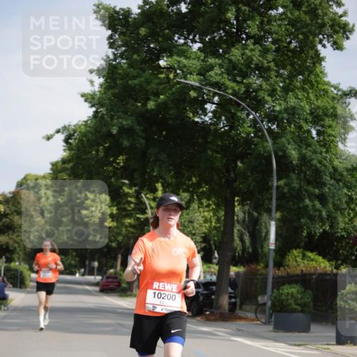 15.06.2025 - REWE Women's Run Jannik Wohlers http://msf.ph/oto/7936899 15.06.2025 08:42:57 Laufen 10200 meine-sportfotos.de