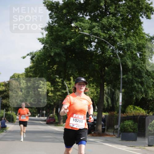 15.06.2025 - REWE Women's Run Jannik Wohlers http://msf.ph/oto/7936901 15.06.2025 08:42:57 Laufen 10200 meine-sportfotos.de