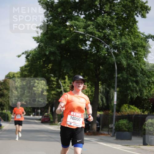 15.06.2025 - REWE Women's Run Jannik Wohlers http://msf.ph/oto/7936904 15.06.2025 08:42:57 Laufen 10200 meine-sportfotos.de