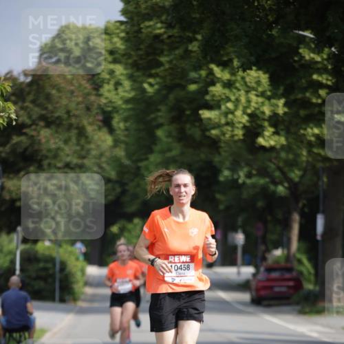 15.06.2025 - REWE Women's Run Jannik Wohlers http://msf.ph/oto/7936912 15.06.2025 08:42:58 Laufen 0458 meine-sportfotos.de