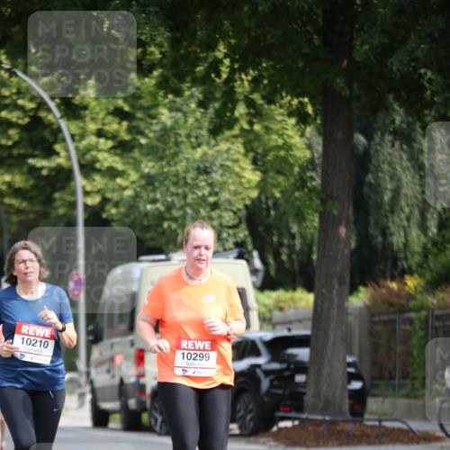15.06.2025 - REWE Women's Run Jannik Wohlers http://msf.ph/oto/7936914 15.06.2025 09:54:53 Laufen 10210, 10299 meine-sportfotos.de