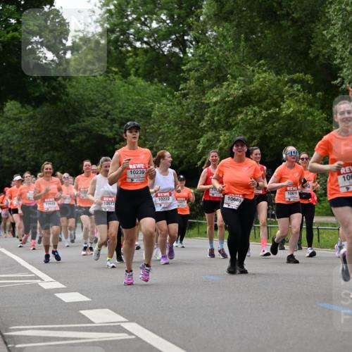 15.06.2025 - REWE Women's Run Dr. Thomas Lammeyer http://msf.ph/oto/7936954 15.06.2025 09:19:36 Laufen 10239, 10222, 10685 meine-sportfotos.de