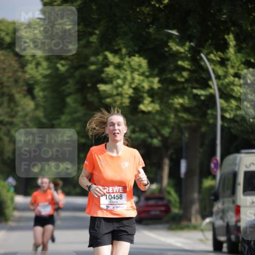 15.06.2025 - REWE Women's Run Jannik Wohlers http://msf.ph/oto/7936958 15.06.2025 08:42:59 Laufen 10458 meine-sportfotos.de
