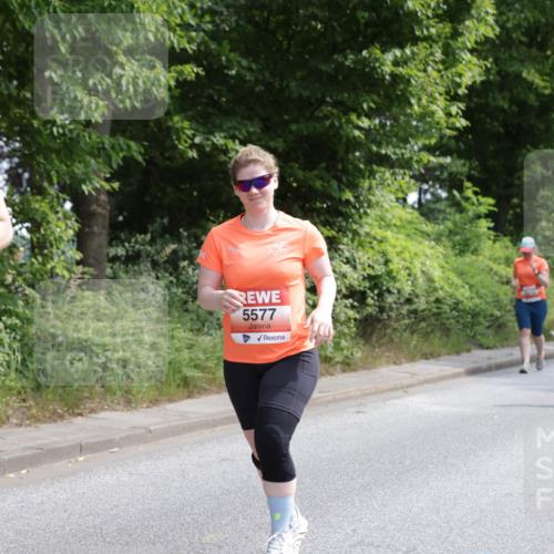 15.06.2025 - REWE Women's Run Jannik Wohlers http://msf.ph/oto/7936960 15.06.2025 10:13:42 Laufen 5605, 5577, 5395 meine-sportfotos.de