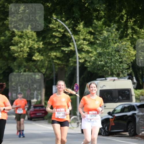 15.06.2025 - REWE Women's Run Jannik Wohlers http://msf.ph/oto/7936970 15.06.2025 09:54:56 Laufen 10741, 10195 meine-sportfotos.de
