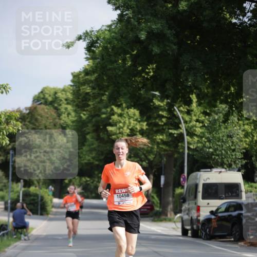 15.06.2025 - REWE Women's Run Jannik Wohlers http://msf.ph/oto/7936979 15.06.2025 08:42:59 Laufen 10458 meine-sportfotos.de