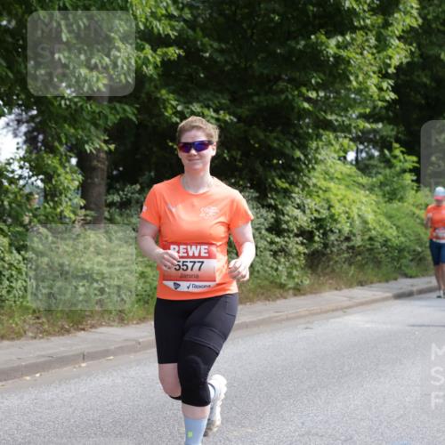 15.06.2025 - REWE Women's Run Jannik Wohlers http://msf.ph/oto/7936986 15.06.2025 10:13:42 Laufen 5577, 5395 meine-sportfotos.de