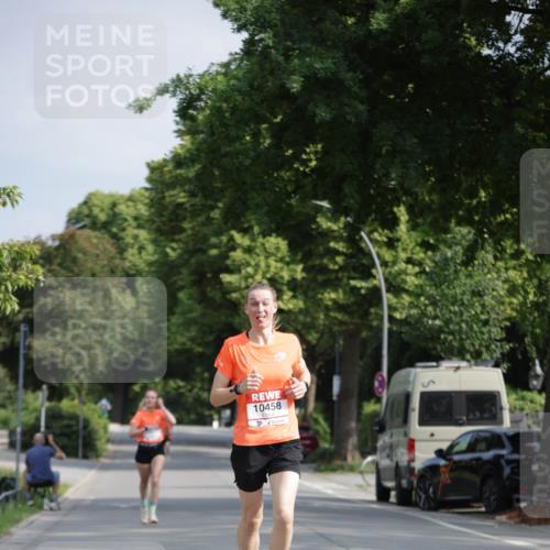 15.06.2025 - REWE Women's Run Jannik Wohlers http://msf.ph/oto/7936991 15.06.2025 08:42:59 Laufen 10458 meine-sportfotos.de