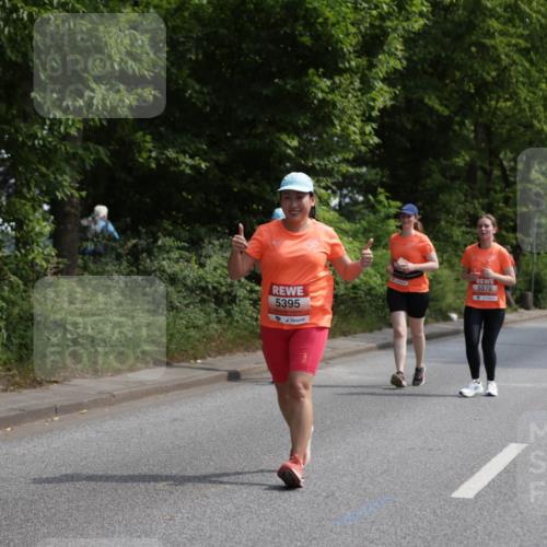 15.06.2025 - REWE Women's Run Jannik Wohlers http://msf.ph/oto/7936994 15.06.2025 10:13:47 Laufen 5395, 5570 meine-sportfotos.de