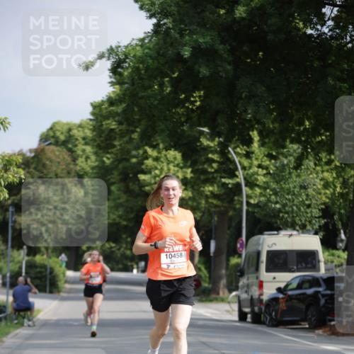 15.06.2025 - REWE Women's Run Jannik Wohlers http://msf.ph/oto/7937004 15.06.2025 08:42:59 Laufen 10458 meine-sportfotos.de