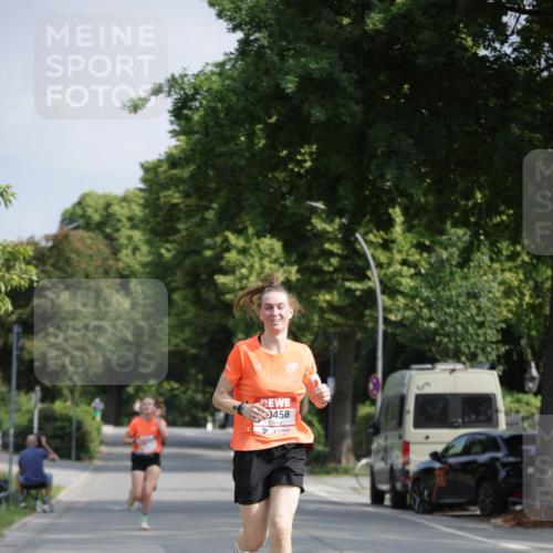 15.06.2025 - REWE Women's Run Jannik Wohlers http://msf.ph/oto/7937013 15.06.2025 08:42:59 Laufen 0458 meine-sportfotos.de