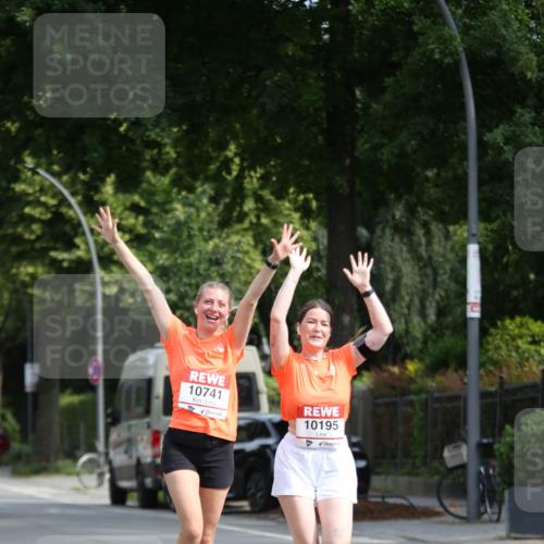 15.06.2025 - REWE Women's Run Jannik Wohlers http://msf.ph/oto/7937092 15.06.2025 09:54:59 Laufen 10741, 10195 meine-sportfotos.de