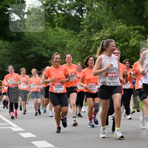15.06.2025 - REWE Women's Run Dr. Thomas Lammeyer http://msf.ph/oto/7937126 15.06.2025 09:19:39 Laufen 10018, 10055, 10280, 10649, 0058, 104, 10315, 10577, 0314, 10 meine-sportfotos.de