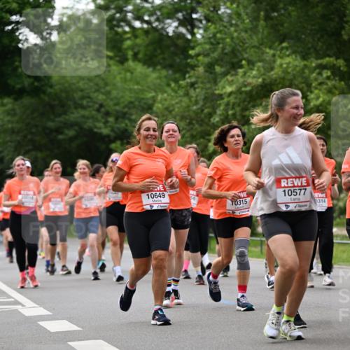 15.06.2025 - REWE Women's Run Dr. Thomas Lammeyer http://msf.ph/oto/7937140 15.06.2025 09:19:40 Laufen 10649, 0315, 10577, 0314 meine-sportfotos.de