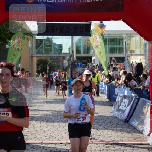 13.06.2025 - Holstenköstenlauf Felixshl http://msf.ph/oto/7937149 13.06.2025 18:05:13 Laufen 2255, 2363, 2370, 2556, 2558, 2862, 3156, 3164, 3195, 3196, 3198, 3307 meine-sportfotos.de