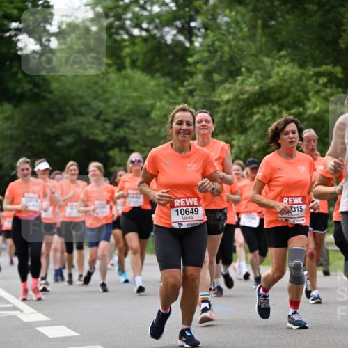 15.06.2025 - REWE Women's Run Dr. Thomas Lammeyer http://msf.ph/oto/7937165 15.06.2025 09:19:40 Laufen 10649, 315 meine-sportfotos.de