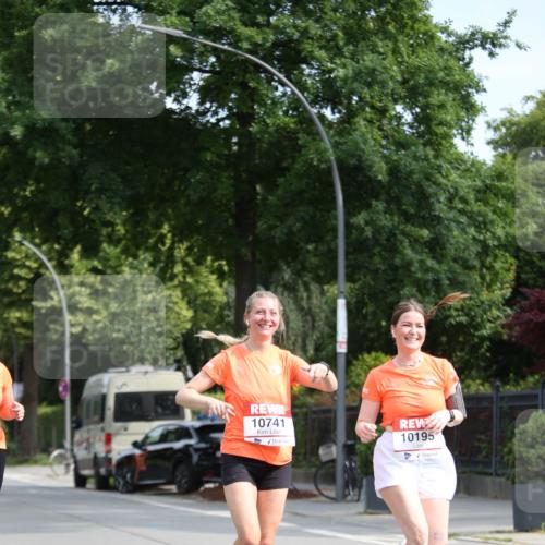 15.06.2025 - REWE Women's Run Jannik Wohlers http://msf.ph/oto/7937166 15.06.2025 09:55:01 Laufen 10741, 10195 meine-sportfotos.de
