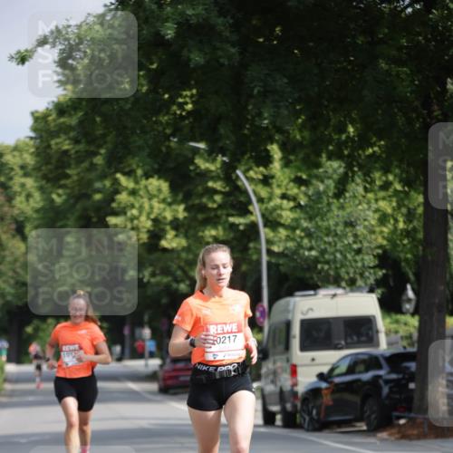 15.06.2025 - REWE Women's Run Jannik Wohlers http://msf.ph/oto/7937176 15.06.2025 08:43:04 Laufen 0217 meine-sportfotos.de