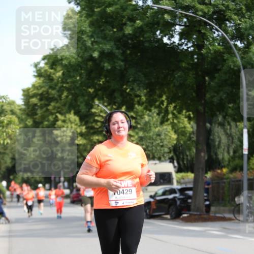15.06.2025 - REWE Women's Run Jannik Wohlers http://msf.ph/oto/7937199 15.06.2025 09:55:02 Laufen 0429 meine-sportfotos.de