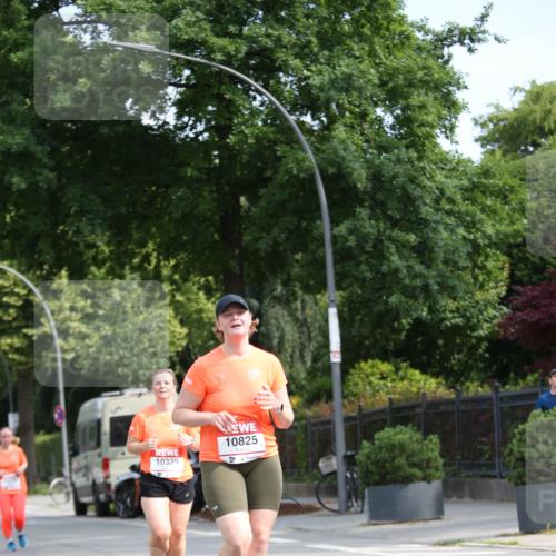 15.06.2025 - REWE Women's Run Jannik Wohlers http://msf.ph/oto/7937250 15.06.2025 09:55:09 Laufen 10825 meine-sportfotos.de