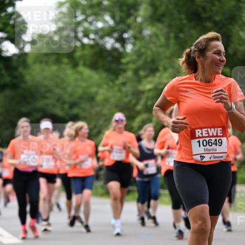 15.06.2025 - REWE Women's Run Dr. Thomas Lammeyer http://msf.ph/oto/7937253 15.06.2025 09:19:42 Laufen 10649 meine-sportfotos.de
