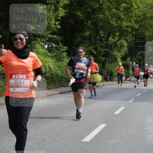 15.06.2025 - REWE Women's Run Jannik Wohlers http://msf.ph/oto/7937270 15.06.2025 10:13:57 Laufen 5093, 5384 meine-sportfotos.de