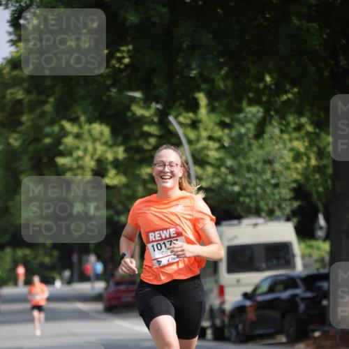 15.06.2025 - REWE Women's Run Jannik Wohlers http://msf.ph/oto/7937276 15.06.2025 08:43:07 Laufen 10173 meine-sportfotos.de