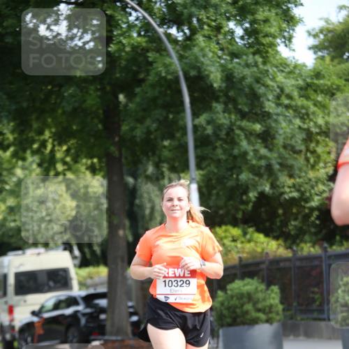 15.06.2025 - REWE Women's Run Jannik Wohlers http://msf.ph/oto/7937304 15.06.2025 09:55:11 Laufen 10329 meine-sportfotos.de