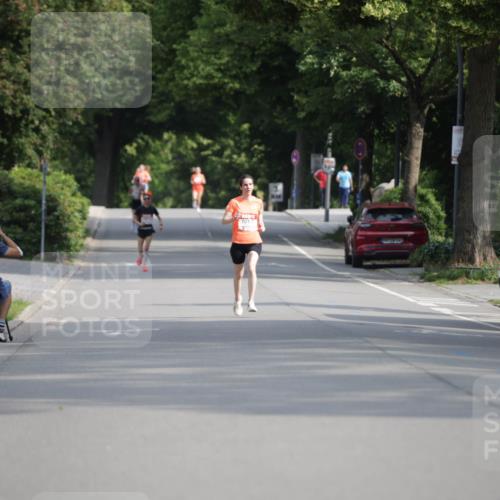 15.06.2025 - REWE Women's Run Jannik Wohlers http://msf.ph/oto/7937332 15.06.2025 08:43:10 Laufen 101 meine-sportfotos.de