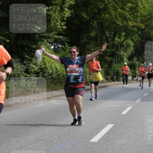 15.06.2025 - REWE Women's Run Jannik Wohlers http://msf.ph/oto/7937341 15.06.2025 10:13:57 Laufen 5093, 5384 meine-sportfotos.de