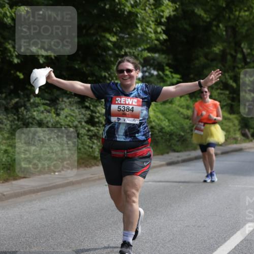 15.06.2025 - REWE Women's Run Jannik Wohlers http://msf.ph/oto/7937373 15.06.2025 10:13:58 Laufen 5384 meine-sportfotos.de