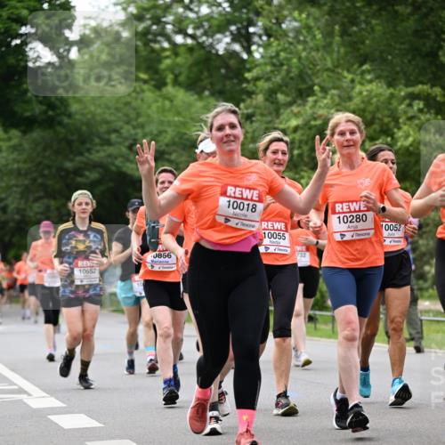 15.06.2025 - REWE Women's Run Dr. Thomas Lammeyer http://msf.ph/oto/7937380 15.06.2025 09:19:44 Laufen 10652, 0856, 10018, 10055, 732, 10280, 0052 meine-sportfotos.de