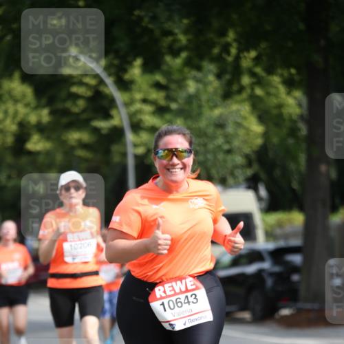 15.06.2025 - REWE Women's Run Jannik Wohlers http://msf.ph/oto/7937415 15.06.2025 09:55:18 Laufen 10206, 10643 meine-sportfotos.de