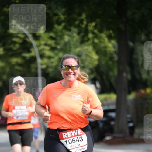 15.06.2025 - REWE Women's Run Jannik Wohlers http://msf.ph/oto/7937424 15.06.2025 09:55:18 Laufen 10206, 10643 meine-sportfotos.de