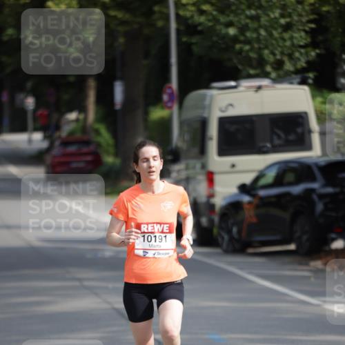 15.06.2025 - REWE Women's Run Jannik Wohlers http://msf.ph/oto/7937431 15.06.2025 08:43:18 Laufen 10191 meine-sportfotos.de