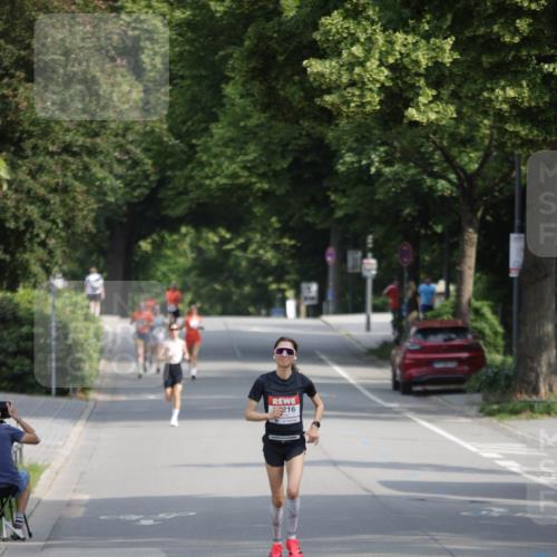 15.06.2025 - REWE Women's Run Jannik Wohlers http://msf.ph/oto/7937440 15.06.2025 08:43:23 Laufen 216 meine-sportfotos.de